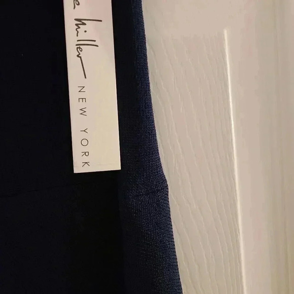 COPY - Nicole Miller Navy Maxi dress - Picture 5 of 16